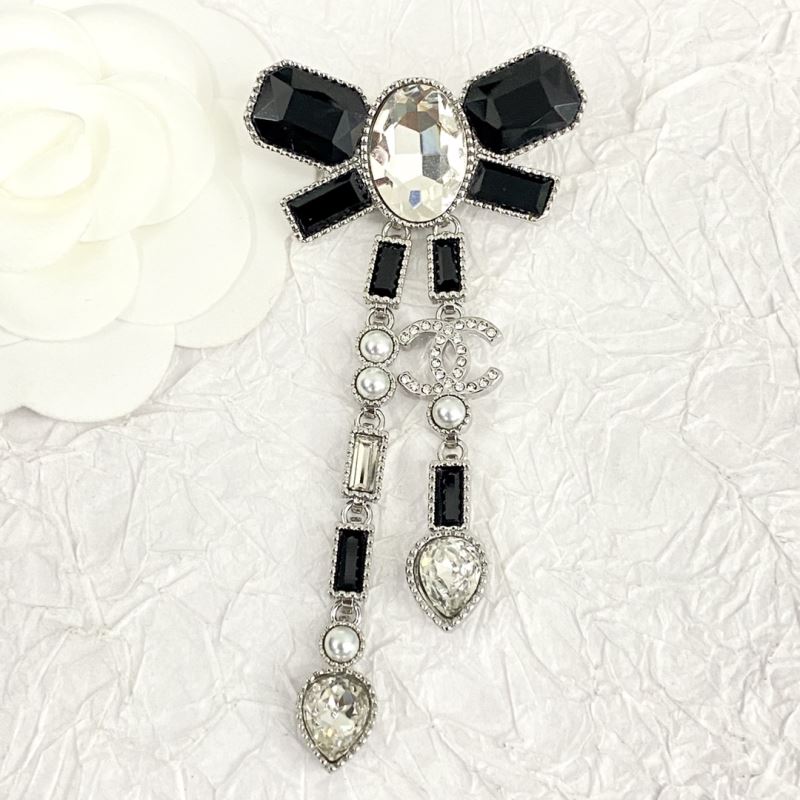 Ch*el brooches